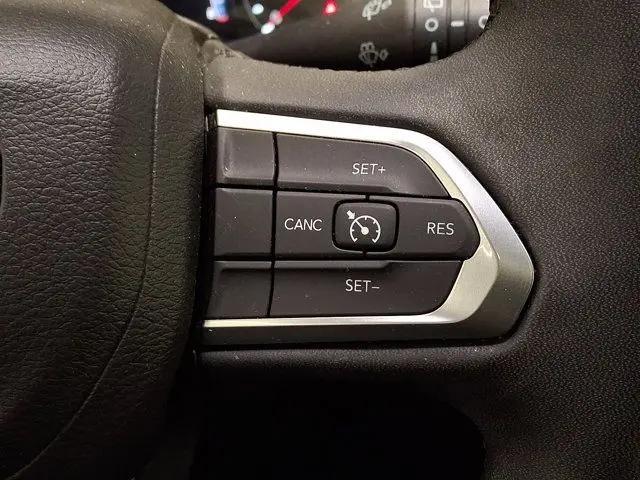 2023 Jeep Compass Latitude Lux FWD
