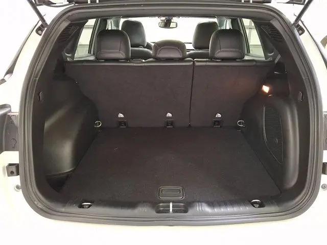 2023 Jeep Compass Latitude Lux FWD
