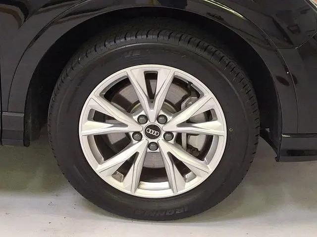 2024 Audi Q3 Premium 45 TFSI S line quattro Tiptronic