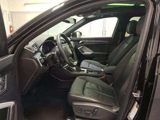 2024 Audi Q3 Premium 45 TFSI S line quattro Tiptronic