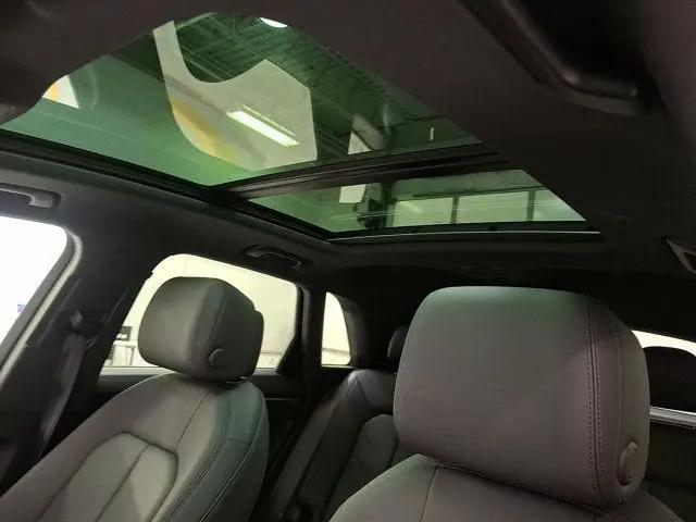 2024 Audi Q3 Premium 45 TFSI S line quattro Tiptronic
