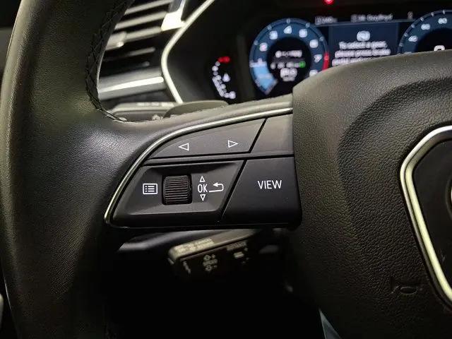 2024 Audi Q3 Premium 45 TFSI S line quattro Tiptronic