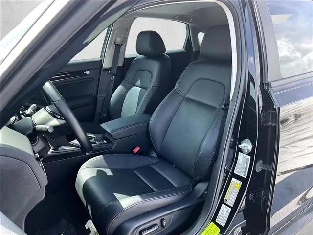 2023 Honda Civic EX-L w/o BSI