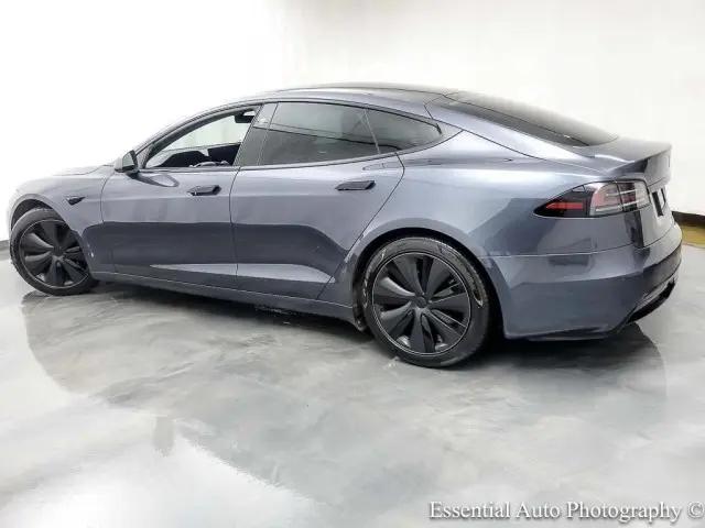 2022 Tesla Model S Dual Motor All-Wheel Drive