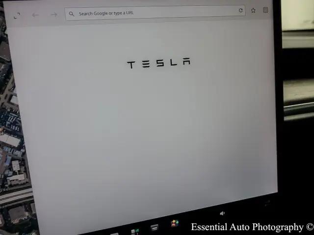 2022 Tesla Model S Dual Motor All-Wheel Drive