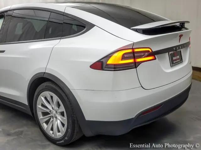 2019 Tesla Model X Long Range