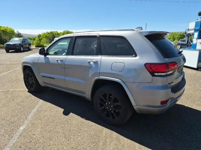 2020 Jeep Grand Cherokee Altitude 4x4
