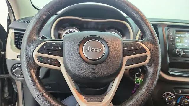 2017 Jeep Cherokee Sport 4x4