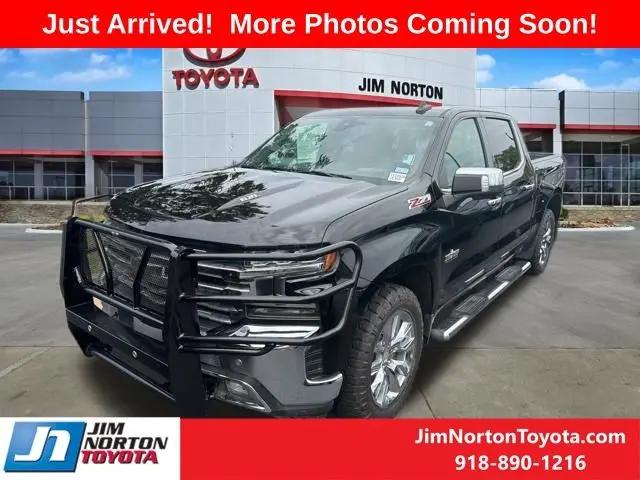 2021 Chevrolet Silverado 1500 4WD Crew Cab Short Bed LTZ