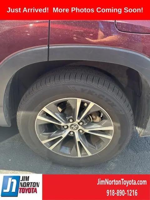 2016 Toyota Highlander XLE V6
