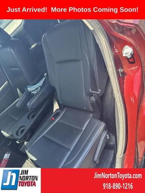 2016 Toyota Highlander XLE V6