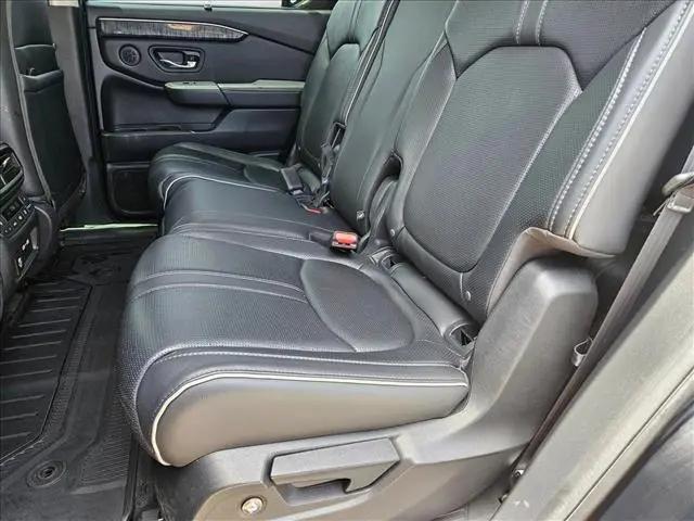 2023 Honda Pilot AWD Elite