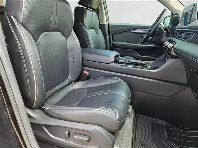 2023 Honda Pilot AWD Elite
