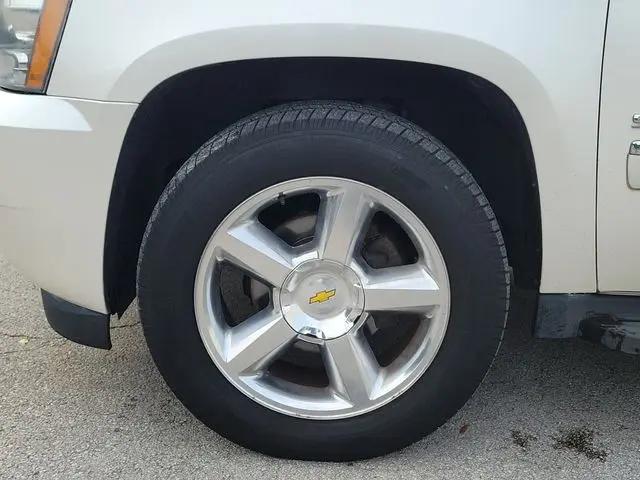 2011 Chevrolet Suburban LTZ