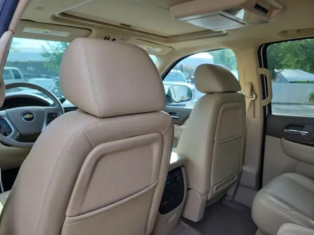 2011 Chevrolet Suburban LTZ
