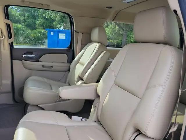 2011 Chevrolet Suburban LTZ