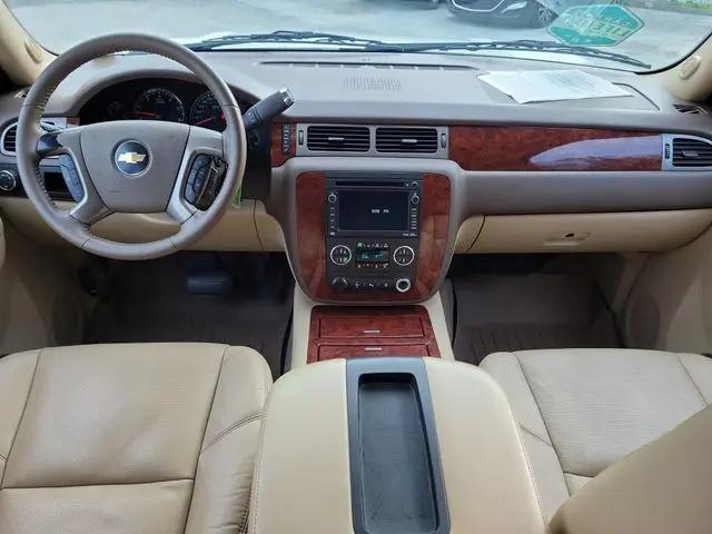 2011 Chevrolet Suburban LTZ