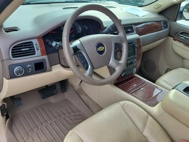 2011 Chevrolet Suburban LTZ