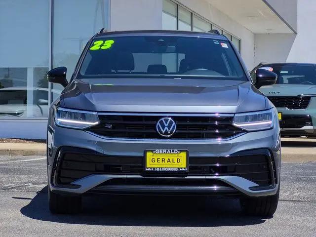 2023 Volkswagen Tiguan 2.0T SE R-Line Black