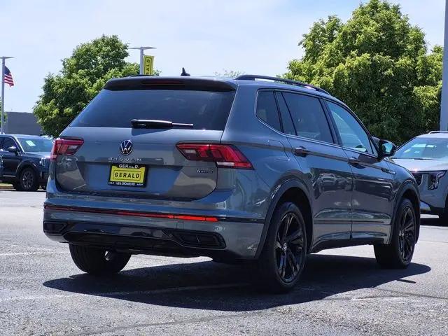2023 Volkswagen Tiguan 2.0T SE R-Line Black