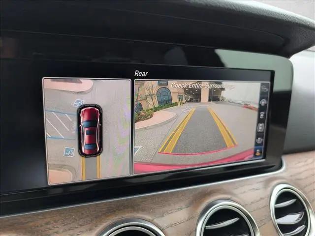 2019 Mercedes-Benz E-CLASS E 300 E 300