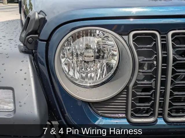 2025 Jeep Wrangler 2-Door Sport 4x4