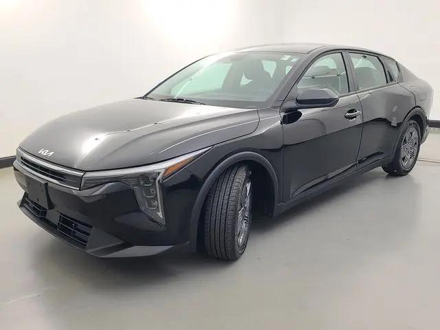 2025 Kia K4 LX