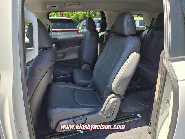 2026 Kia Carnival MPV EX