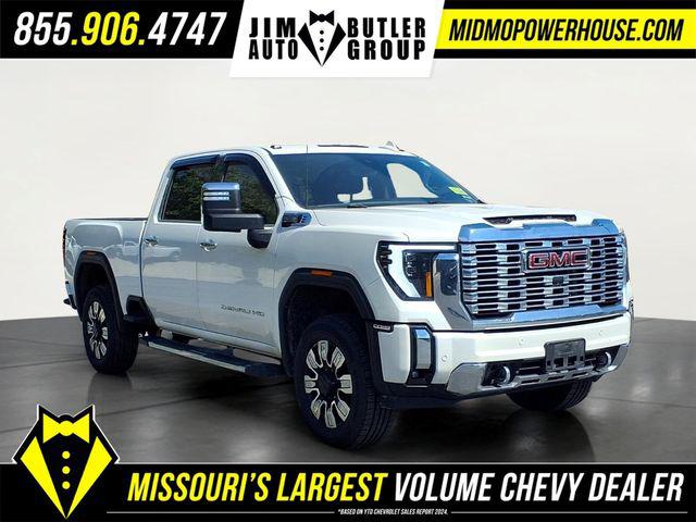 2024 GMC Sierra 2500HD 4WD Crew Cab Standard Bed Denali