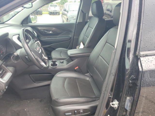 2024 GMC Terrain AWD SLT