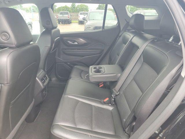 2024 GMC Terrain AWD SLT