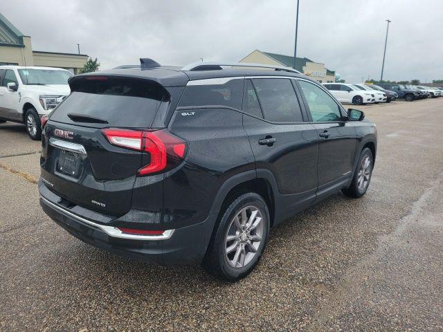2024 GMC Terrain AWD SLT