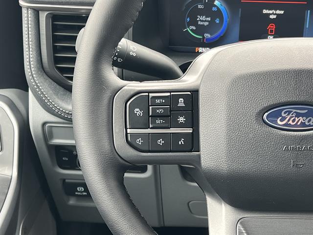 2025 Ford F-150 Flash
