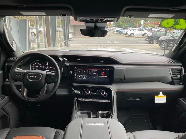 2026 GMC Sierra 2500HD Crew Cab, Standard Bed, AT4, 4WD