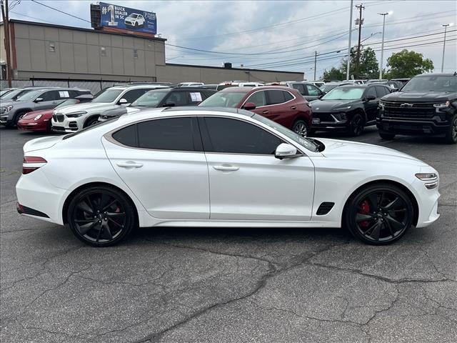 2023 Genesis G70 3.3T RWD