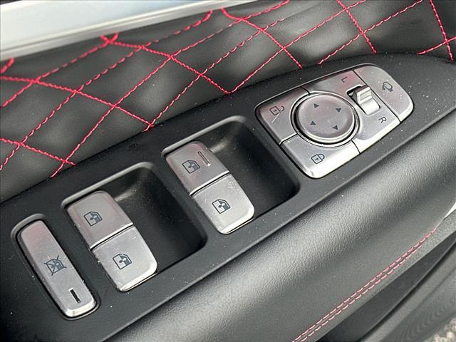 2023 Genesis G70 3.3T RWD