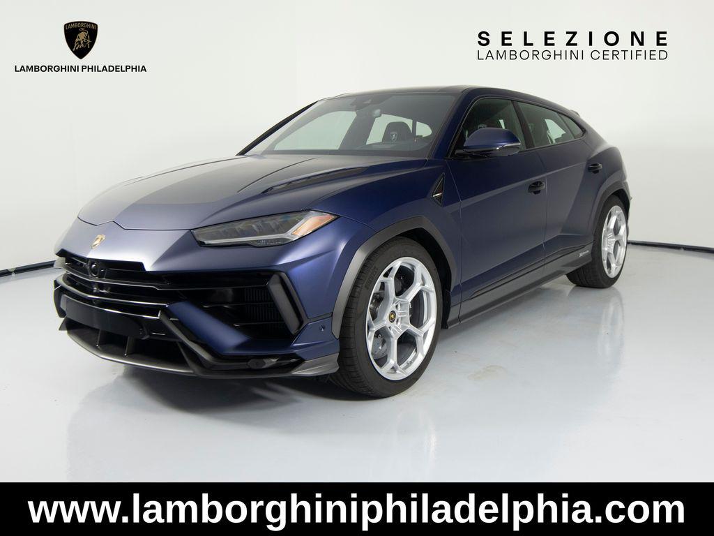 /2023 Lamborghini Urus