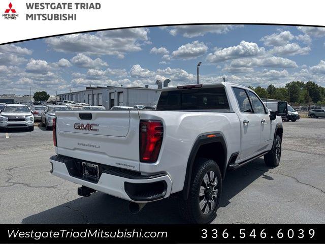 2024 GMC Sierra 2500HD 4WD Crew Cab Standard Bed Denali