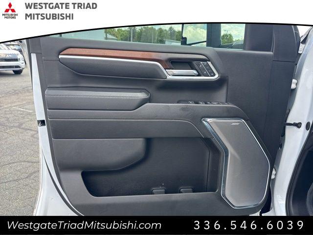 2024 GMC Sierra 2500HD 4WD Crew Cab Standard Bed Denali