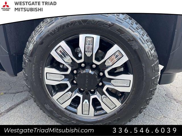 2024 GMC Sierra 2500HD 4WD Crew Cab Standard Bed Denali