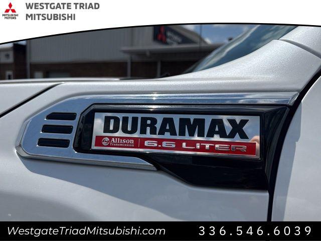2024 GMC Sierra 2500HD 4WD Crew Cab Standard Bed Denali
