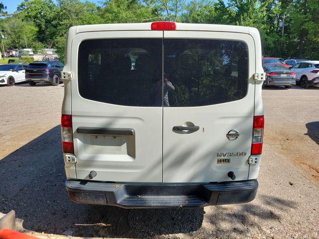 2016 Nissan 3500 S V6