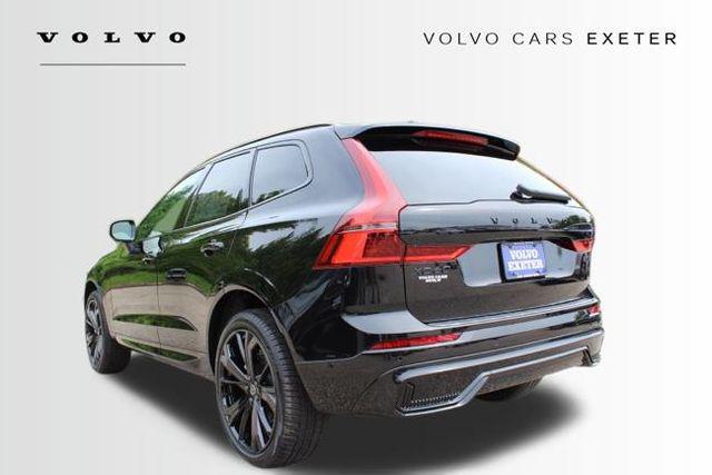 2026 Volvo XC60 B5 Ultra Black Edition