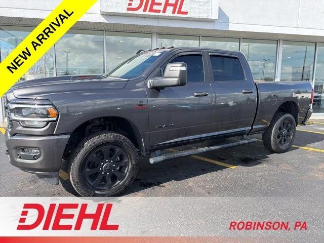 2024 RAM 3500 Laramie Crew Cab 4x4 64 Box