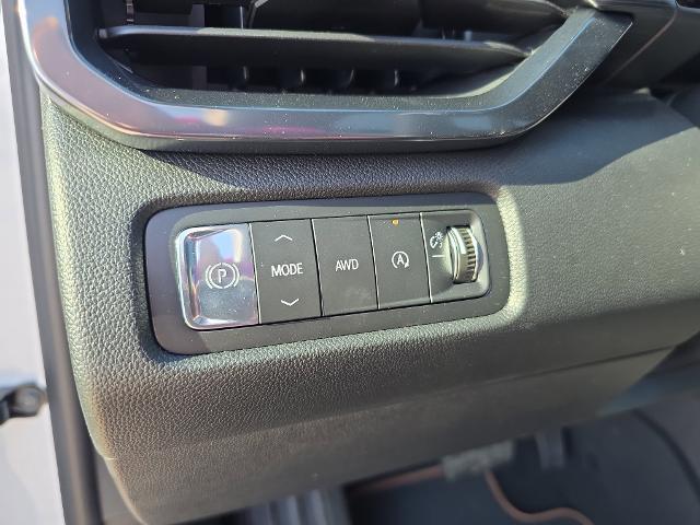 2026 GMC Acadia AT4 AWD