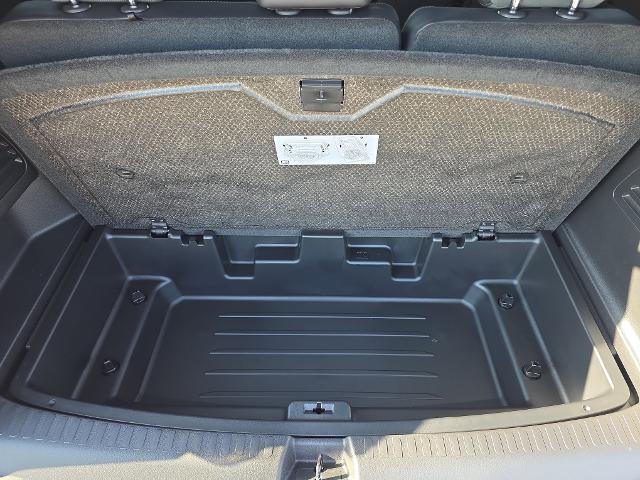 2026 GMC Acadia AT4 AWD