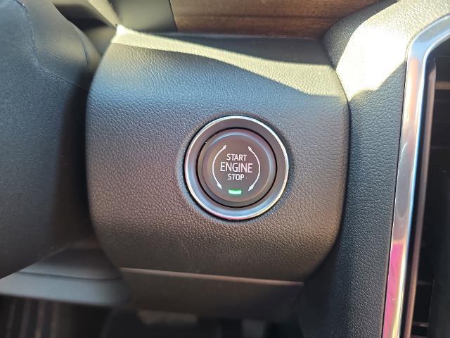 2026 GMC Acadia Denali Ultimate AWD