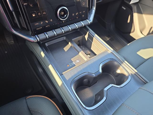 2026 GMC Acadia AT4 AWD
