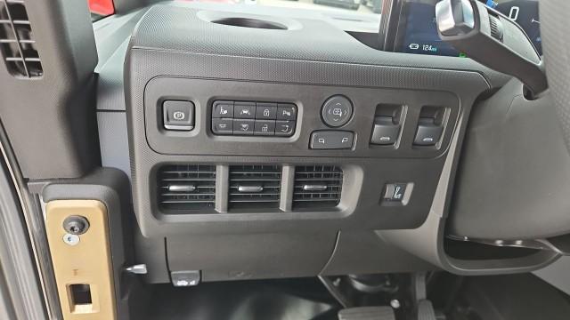 2025 Chevrolet 600 Unknown