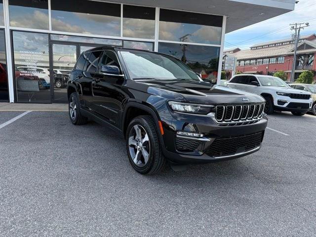 2022 Jeep Grand Cherokee 4xe Limited 4x4 2022 Jeep Grand Cherokee 4xe Limited 4x4